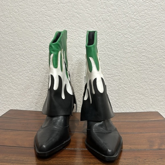 Gianni Bini Conley Flame Fold Over Leather Boots Size 5.5 - Picture 4 of 7